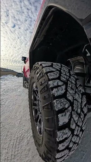 CRAB WALKING THE HUMMER EV