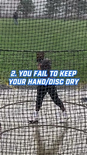 how to throw discus in the rain