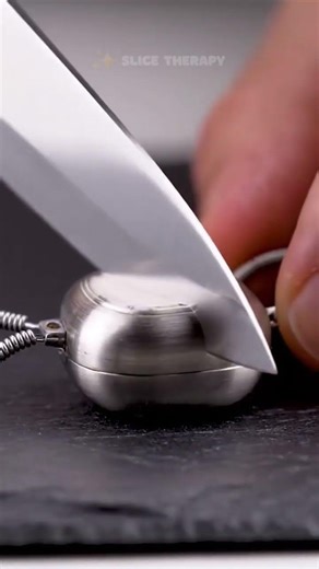 Slicing an explanted pacemaker generator with leads attached