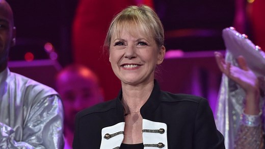 Dorothée : âge, mariage, enfant, argent, retour sur scène… Que sait-on de sa vie privée ?