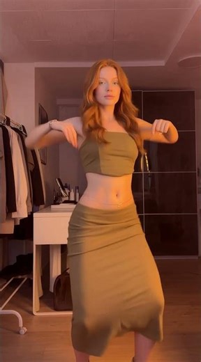 Bedroom Dance Challenge Mode 🎶 #shorts #dance #viralshorts #trending