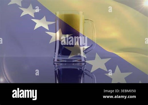 On start, flag overlay waving, passing stars across glass mug, reflections shifting, showing light. Cup, amber, beverage, studio, stilllife, reflective, gleam Stock Video Footage - Alamy