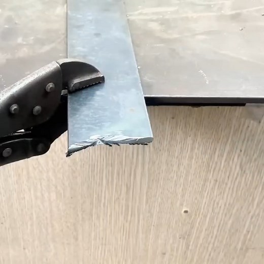 2.2K views | Not everyone knows this secret! Insert Chainsaw blade into the Angle Grinder and be Amazed  | Village Tale | Facebook