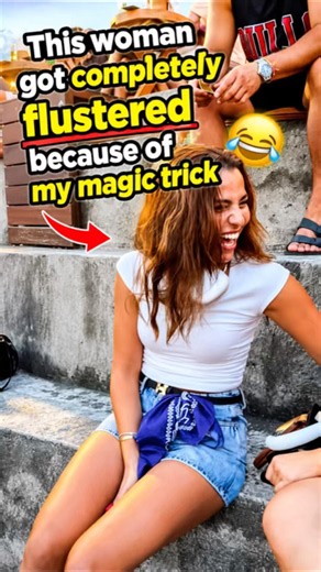 she is completely flustered 🤣 #closeupmagic #magicprank