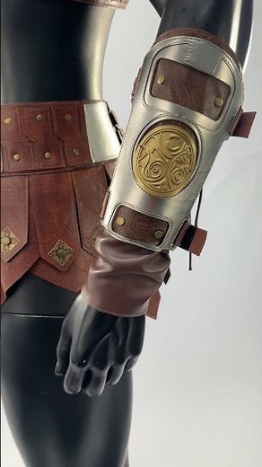 Masters of the Universe He Man Cosplay Costumes Display