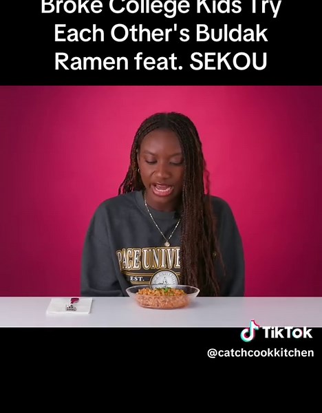 Buldak Ramen Mukbang: College Kids Taste Test