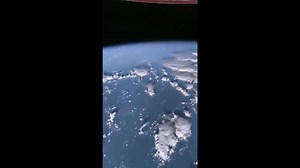 Full 360° view of Earth - at an altitude of 585 km (177 km higher than ISS) from the Crew Dragon Resilience by SpaceX
