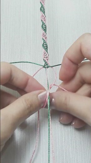 🧬 DIY DNA Bracelet – Quick & Easy Macrame Tutorial!