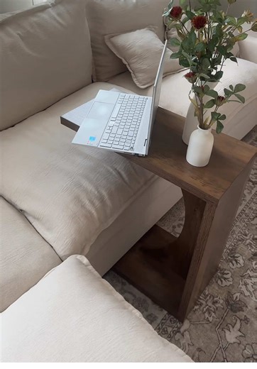 C-shaped multi functional couch side table from HEAVEN. Not to toot my own horn but I keep finding the best furniture on TTS 😍. #endtable #smallspaceliving