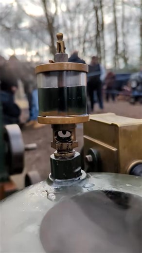 Old Engine #Old #Fyp (23) | The Famous