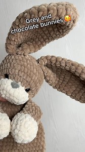 Crochet bunny snuggler Amigurumi rabbit lovey Cuddle toy for kids #crochetsnuggler #crochettoysforkids #freecrochettutorial #crochettoypattern #crochetbabytoy #crochetbunny #freecrochettutorial #crochetlovey #amigurumi | Kate Crochet