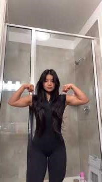 Workout to Grow Glutes 🔥🍓🍓 #fitness #crossfit #gymlover #glutes #gluteos #legsday #motivation