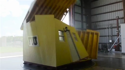 VIDEO: FIU's Wall of Wind demonstration