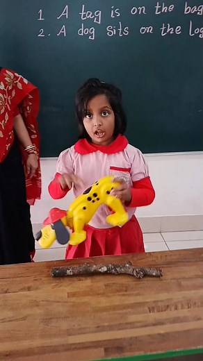 Learning objectives for kindergarten sentence learning include understanding that sentences are a group of words with meaning, recognizing that they start with a capital letter and end with punctuation, and being able to construct simple sentences using their own ideas and vocabulary. They also learn to differentiate between complete sentences and fragments and develop confidence in their communication abilities. #activityforkidsschool #blossomnurseryschool #Salboni | Blossom Nursery Salboni