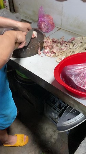 Mastering Meat Preparation Techniques in the Kitchen
