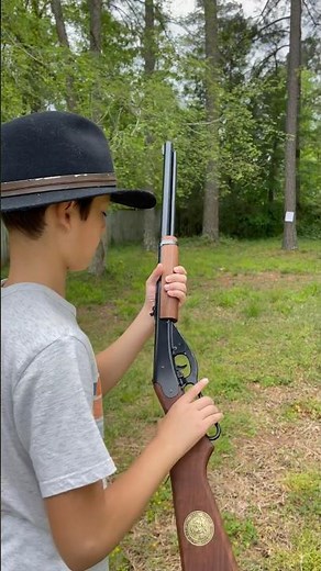 Daisy Red Ryder, a Classic American BB Gun 🇺🇸😁