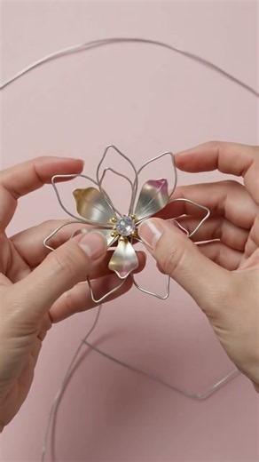 DIY Wire Flower Sculpture 🌸✨ | Beautiful Handmade Flower with Beads