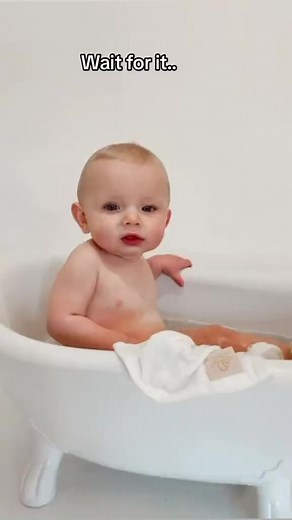 LOVE these cute monkey toddler towels 🥰 #ponchotowel #toddlertowel #cuddledry | Cuddledry