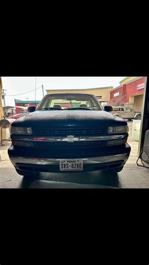 99-02 in for a full make over 🤭 Full hd front end with z71 lower valance , New clear headlights and full led upgrade 😎🔥 #elgordoleds #956valley #hdfrontend #bubbleeye #fyp