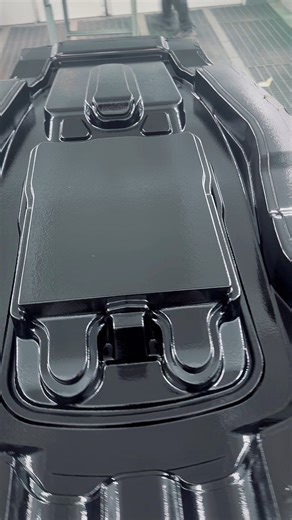 88K views · 1K reactions | Manufacturing process of a mini fiberglass hull #minihull #fiberglassparts #molds #hullmolds #frpinnovation #moldmaking #hull | FRP Innovation | Facebook