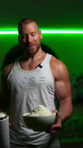 Trick for staying FULL on a Diet 👉🏼 ICE CREAM!