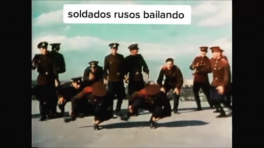 Soldados Rusos Bailando: Baile Militar Gracioso