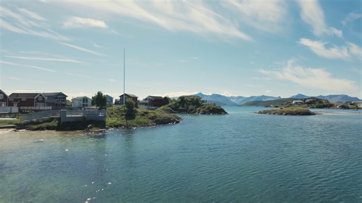 Nine minutes walk outside hotel compressed to three minutes 🏖️ Only the sounds of nature 🍀 | Sommarøy Arctic Hotel Tromsø