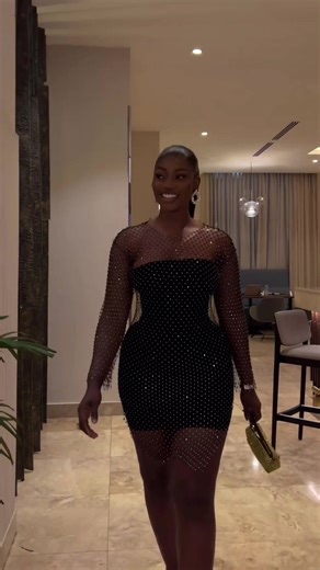 Black Dress Party Outfit Ideas and Inspirations