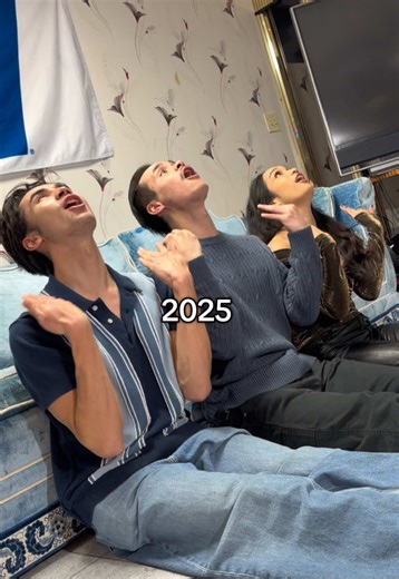 11TH ANNUAL TRADITION ✂️🥹❤️ @jasmine @Troy #cutoffcousins#tradition#newyears#2026#nicdantes ©️ Nicholas Dantes, Jasmine Villas, Troy Bascon O’Connell. This video is copyrighted. Reuploads are not permitted.