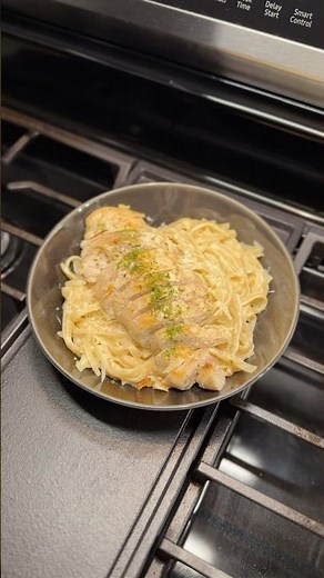 (✿) chicken alfredo