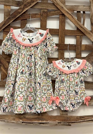 🐓🐄Farm Cutie🐷🐴 Order Here 👉🏼 https://shopthechippycottage.com/products/girly-farm-smock - ✨How To Order? Copy and paste link above into web browser on Safari and it will bring you directly to the smocks in our website! Code “TIKTOK” Saves!✨ #childrensboutique #farm #farmlife #smockeddress #countrygirl