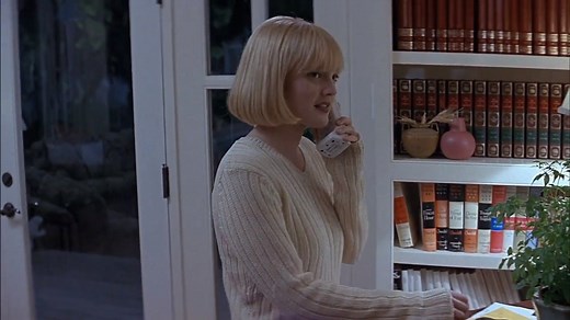 6.5K views · 94 reactions | Do you like scary movies? Join us for CBS Sunday Night Movies' presentation of Scream this Sunday night on CBS and CBS All Access | CBS | Facebook