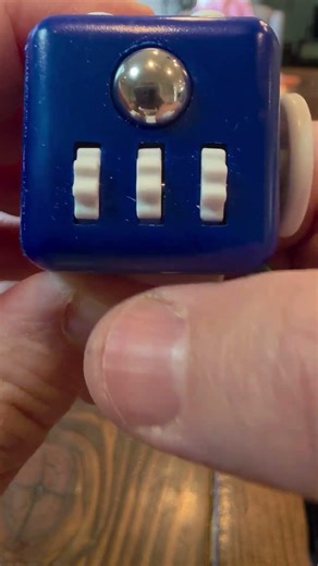 Gidget Widget Fidget Cube #fidgettoys #fidgettoy #stimtoys #sensory #stimming
