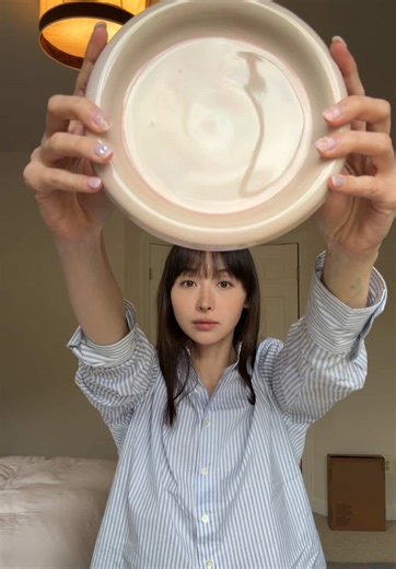 Explore Unique Dinner Plates with Allison