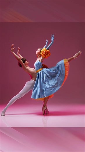 🇺🇦 Model poses for photoshoot📸 Ballet. Models Anastasiia and Mykyta