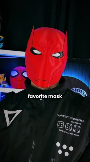 Yosh on Instagram: "Dc just dropped the dopest Red Hood design so let’s make it! This is Red Hood’s Knifefight design and it’s a banger. We sell the physical helmets and the 3d printer files on our store! Link in our bio!"