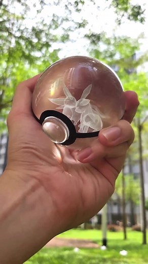 Glass Pokeball by @glowingpokeballs