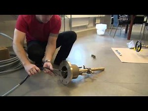 SAL T MSSBSV, Step 4 - Inserting the Transducer Cable