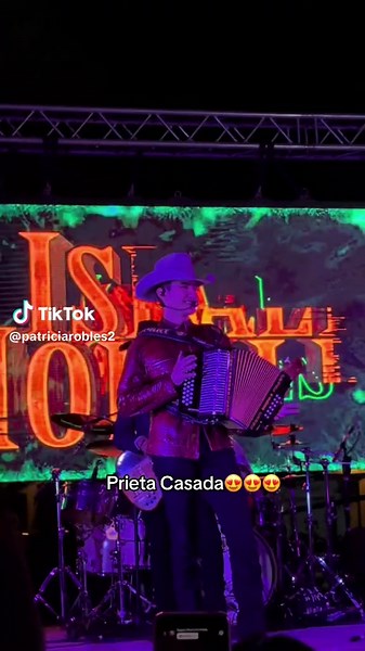 Prieta Casada: La Música de Israel Morales que Enamora