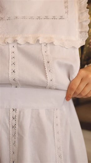 Edwardian dress | Vintage style clothing on Instagram: "🍋 The weekend is here - which means it’s time for our cozy series “Cooking with Mrs. Beeton” And today on the menu: a bright, silky classic — LEMON CURD. A recipe that has been loved in English kitchens for generations, bringing sunshine to even the greyest morning. Simple, fragrant, and wonderfully old-fashioned ✨ Now — the original recipe exactly as written: ⸻ LEMON CURD 🍋 Lemon curd is not a true preserve but it keeps well in a refrige