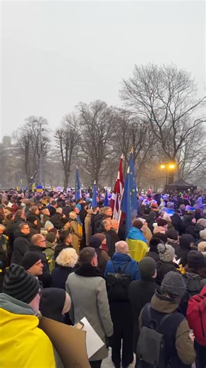 🇺🇦❤️ Kopā līdz uzvarai! Tieši pirms četriem gadiem, 2022. gada 24. februārī, agrā rīta stundā Krievijas sāka savu noziedzīgo pilna mēroga iebrukumu Ukrainā | Delfi.lv