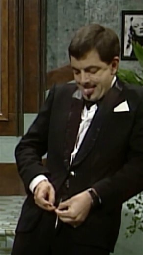 Is this the best way to clean your nails? | Mr Bean Live Action TV