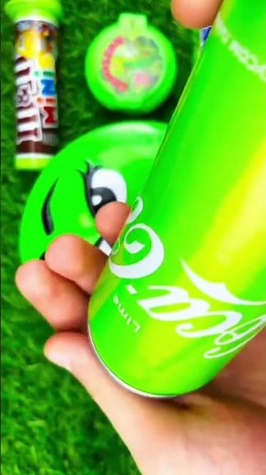 Satisfying video . Sexy green M&M's 🔞💚