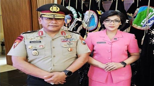 Sosok Brigjen Pol Puji Santosa Suami AKBP Netty Siagian Yang Kritik Sikap Mayor Teddy, Ini Profilnya - Sripoku.com