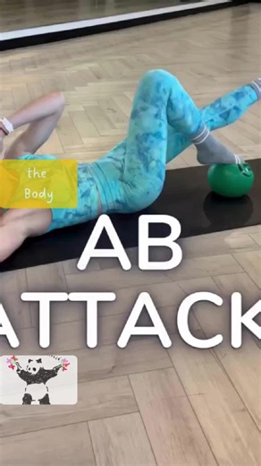 🐼💫 What I saw first — you might see something different. We all read and see the world through our own experiences. Be curious about what you notice. 🐼 🐼 🐼 🐼 🐼 STEAL my favorite ab-building exercises! The small ball is optional, but really takes it up a notch! No small ball? Try it with a roll of TP! But the cheap kind—the expensive stuff will leave fuzzies all over your leggings. 😂😬 Do each exercise for the recommended reps. Rest for one minute and repeat. Moves with an asterisk * are 