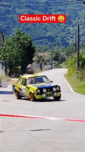 #CLASSICRALLY 🔥 FORD ESCORT LEGEND HUGE DRIFT! 😱 PURE SIDEWAYS PERFECTION 🚗💨
