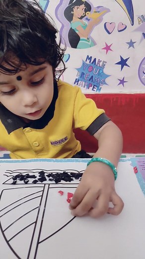 "Crumpled papers, happy hearts, and a boat full of imagination!” Playgroup kids👨‍👦‍👦 #ananditaacademics #kidzeejatni #kidzeeworld #littleartists | Kidzee Jatni