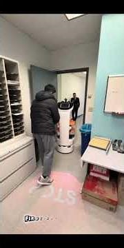 VendoBot: A Projection-Augmented Delivery Robot