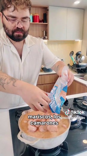 Cazuela de Mariscos: Receta Fácil y Deliciosa