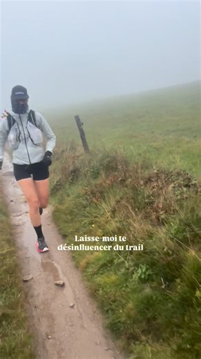 @cathhouterrain on Instagram: "* Tu vas avoir les orteils pourris * Tu auras tout le temps faim * Il va falloir t’entraîner parce que les 4’30/km qu’on voit partout sur les réseaux c’est pas du talent… * Tes pieds vont grandir et tes chaussures préférées vont devenir trop petites * Tu vas vite regretter d’habiter en Belgique ☔️ * Tu vas découvrir que les photos post-run, ça n’a rien de sexy * Tu vas claquer ton salaire dans une montre qui te dit que t’es fatigué.e * Tu vas rater des soirées parc